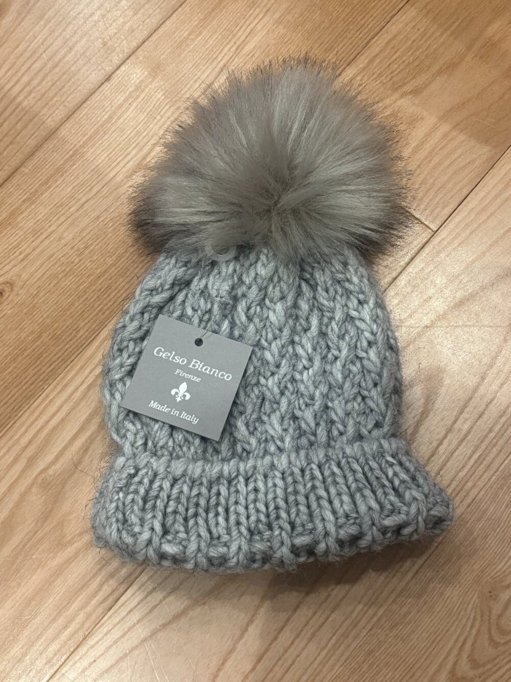 Gelso Bianco Grey Puff Knit Beanie